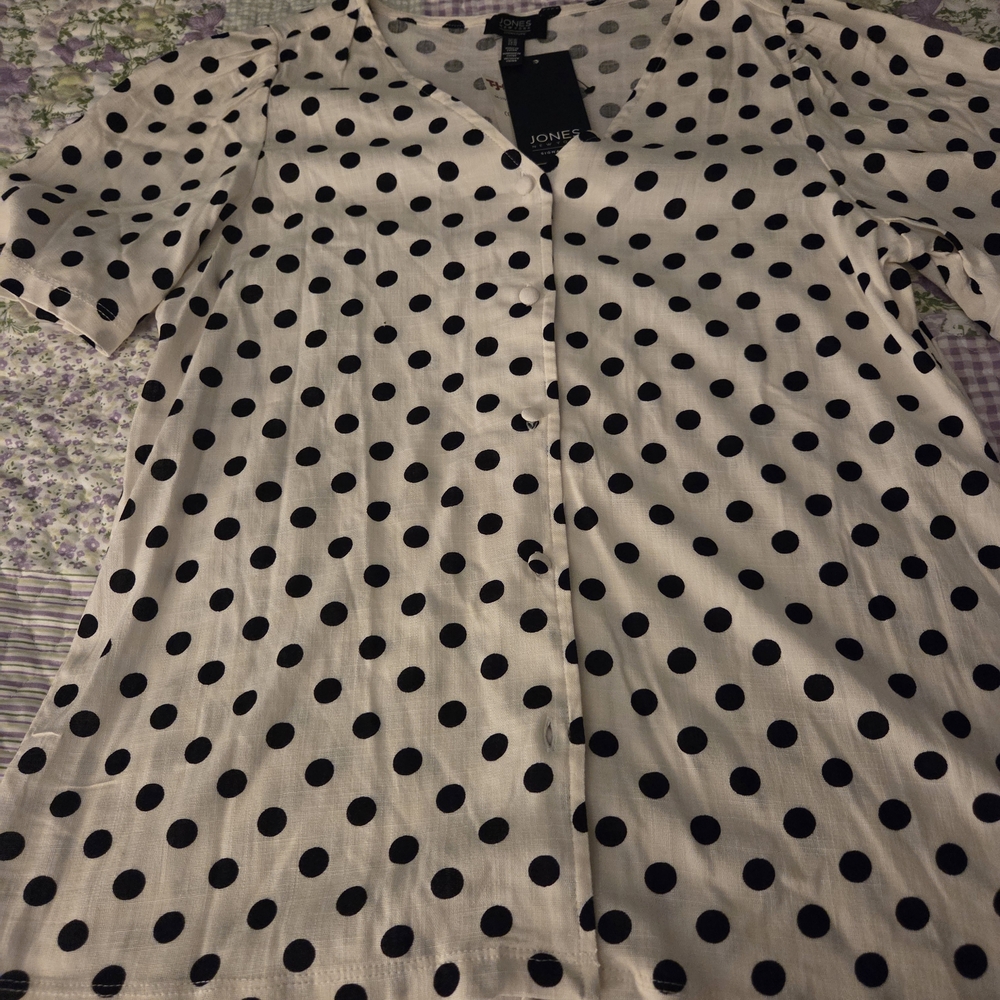 Jones New York White Blouse with Black Polka Dots